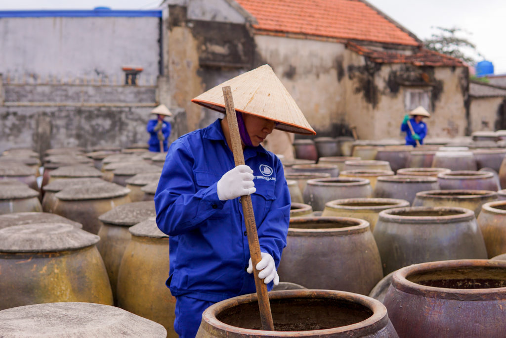 ? QUY TRÌNH SẢN XUẤT NƯỚC MẮM SẠCH TRUYỀN THỐNG QUANG HẢI ?