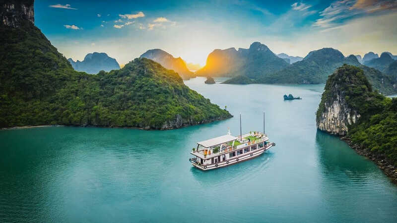 Bảo Vệ Môi Trường Biển: Chìa Khóa Đảm Bảo Chất Lượng Nước Mắm Cát Hải