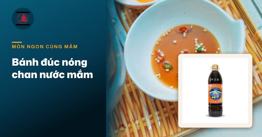 Bánh đúc nóng chan nước mắm: pha bát nước chan thanh mà đậm cho ngày se lạnh